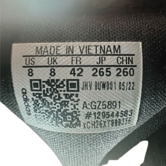 ADIDAS Adilette Shower Slides Mens 8 Pool Lowkey Stylish Stripes Classic House - Picture 3 of 8